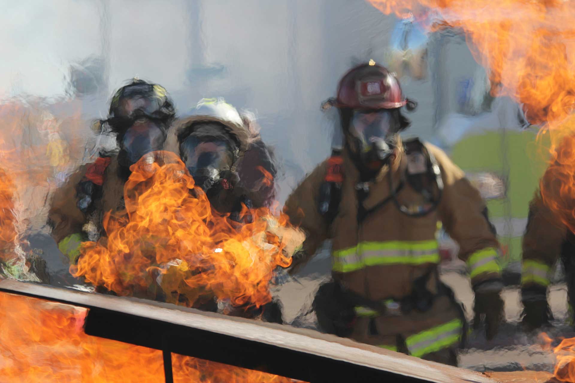 Palomiehet pelastustehtävissä